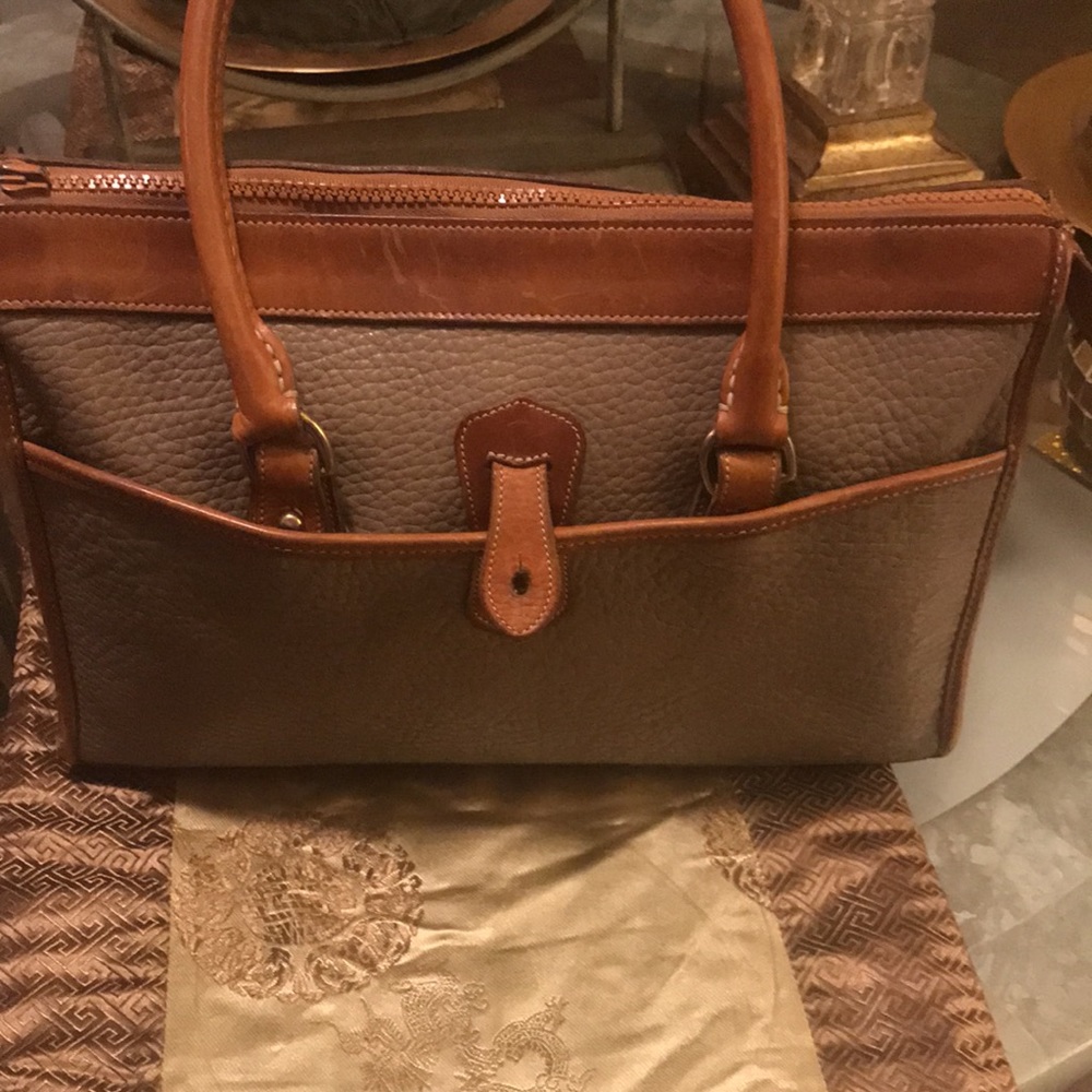 🥰💯🥰💯 vintage Dooney & Bourke!!! What A Bag💕Genuine Pebble Leather! - Picture 4 of 15